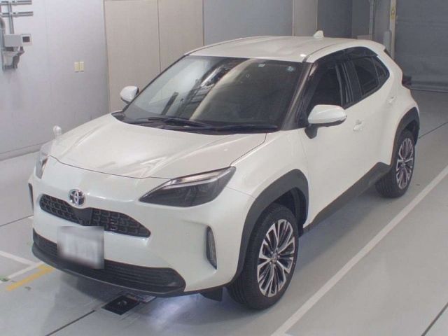 30463 Toyota Yaris cross MXPB10 2021 г. (CAA Chubu)